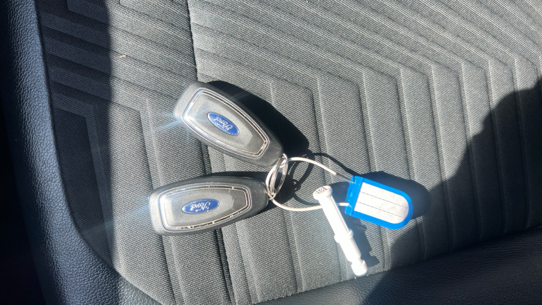 Ford Puma 1.0 EcoBoost Hybrid mHEV ST-Line X 5dr Petrol Hatchback